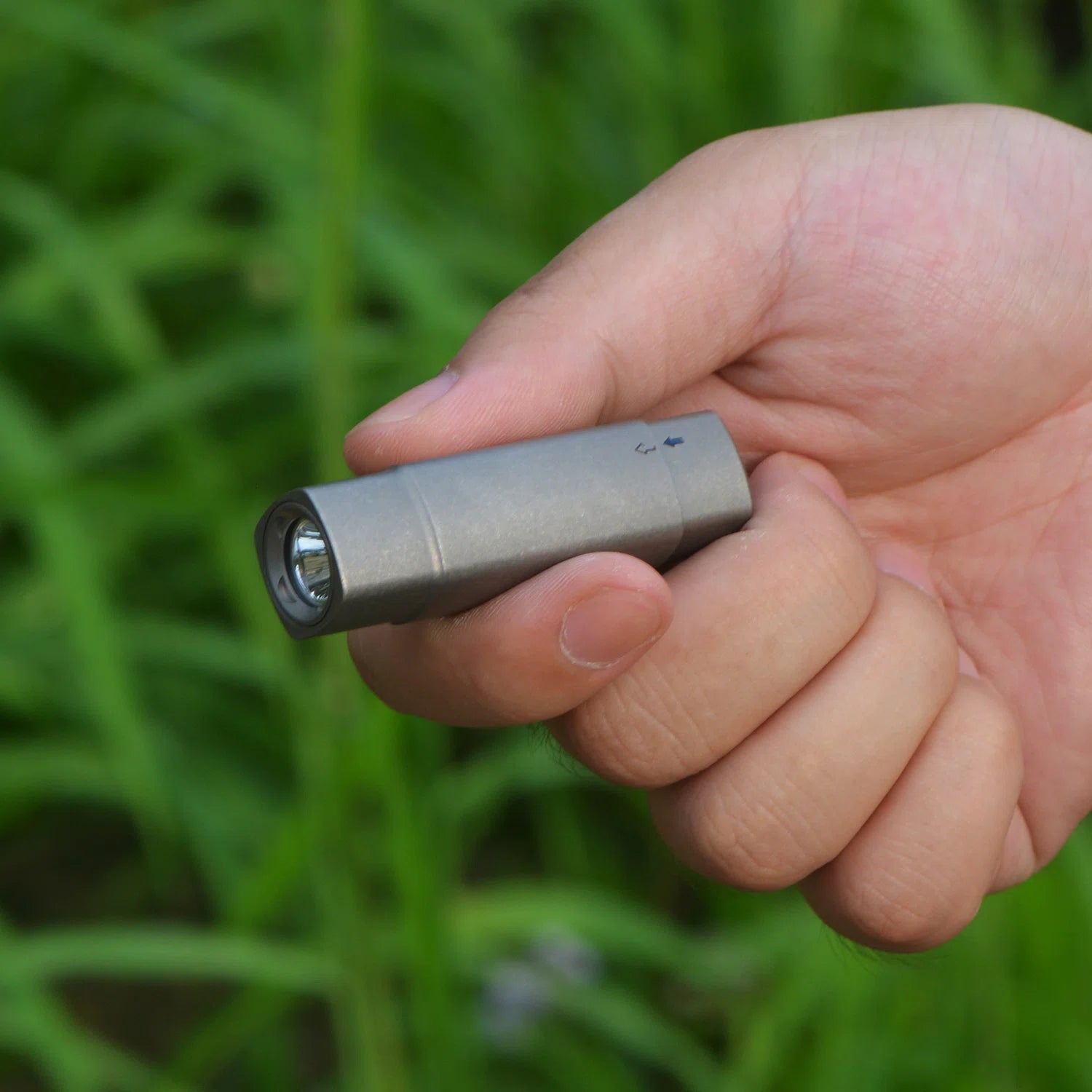 FIELDLUME T7 compact EDC flashlight with replaceable 14250 battery