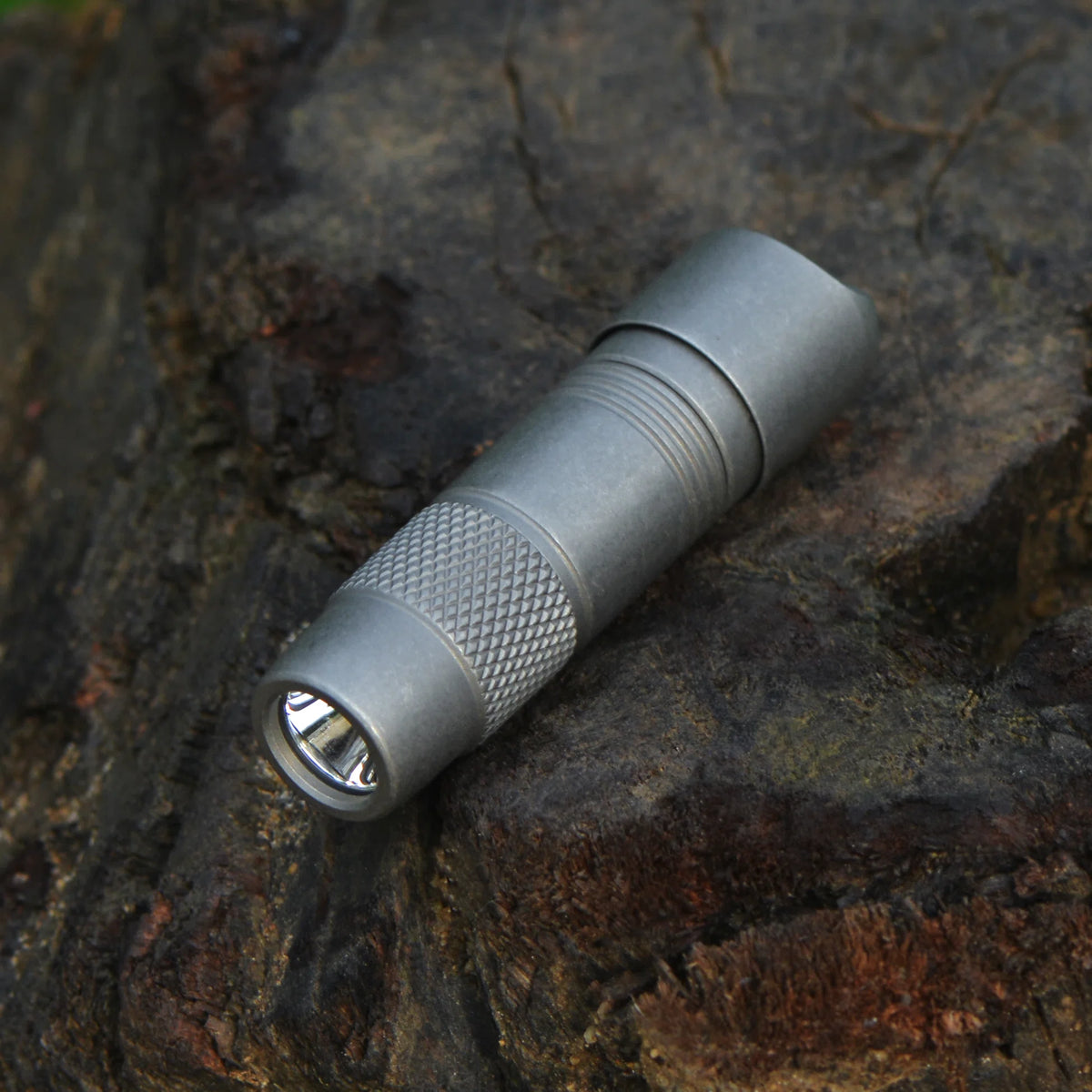 FIELDLUME T3 USB-C rechargeable EDC flashlight