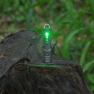 FIELDLUME T4 rechargeable EDC flashlight arranged for product detail view
