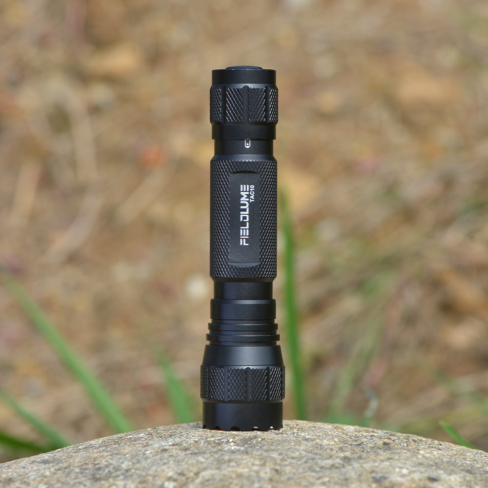 fieldlume-tac10-handheld-flashlight-torch-1200-lumens