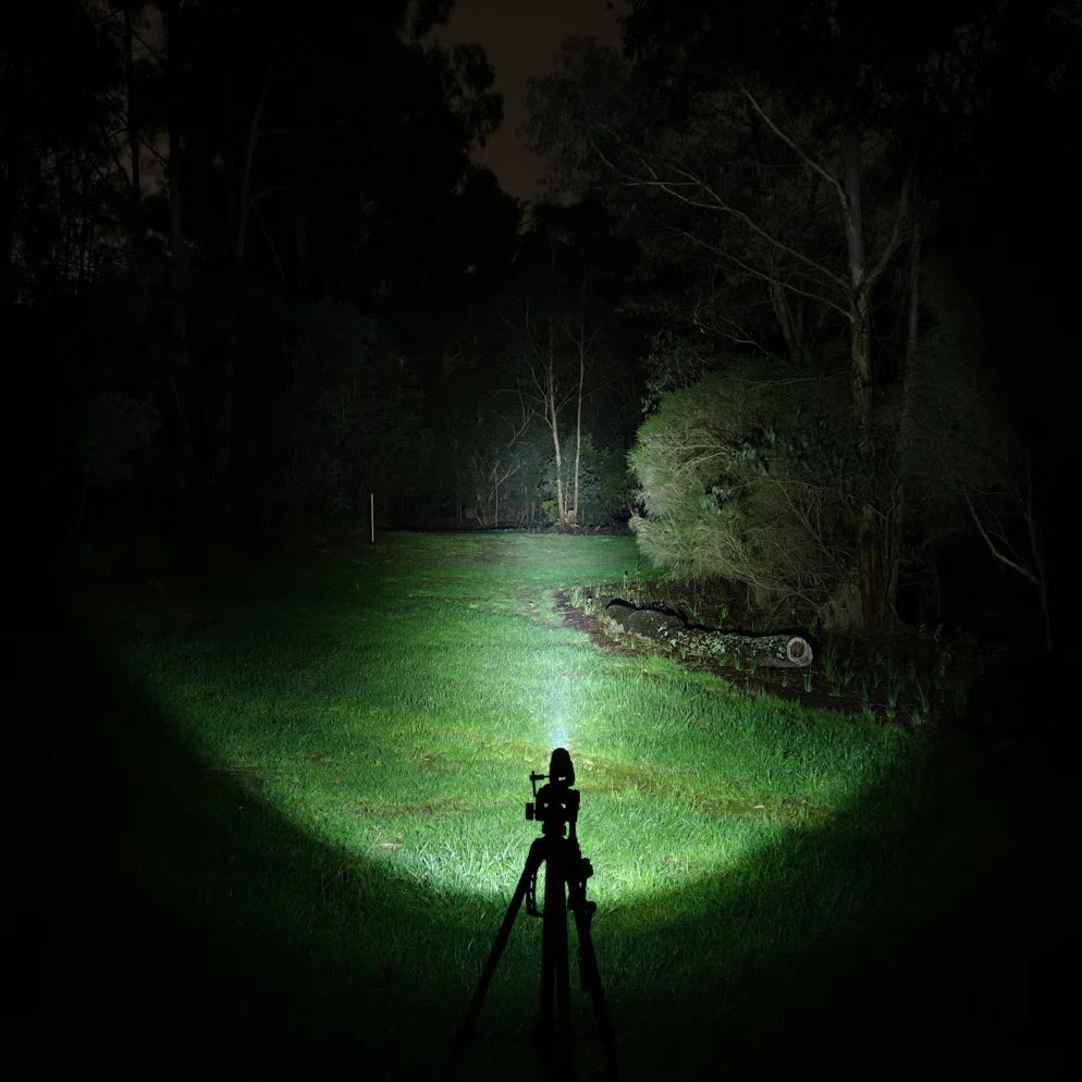 FIELDLUME TAC30 Red real-world beam test at night