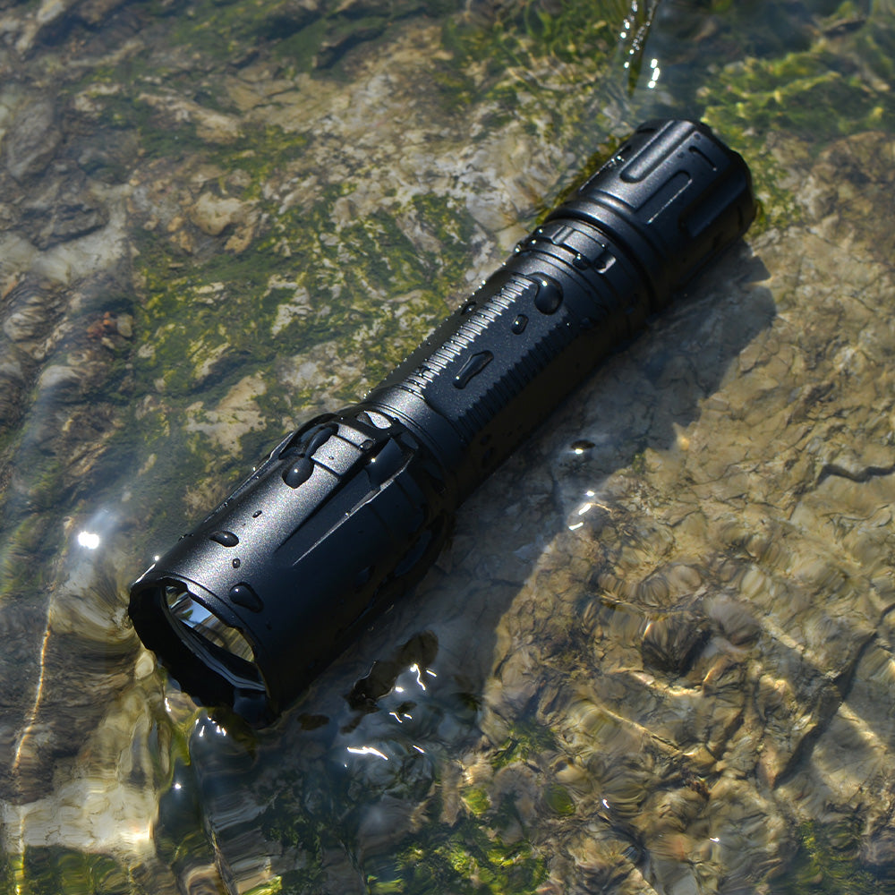 Fieldlume TAC20 LED Tactical Flashlight (2000 Lumens, Rechargeable)